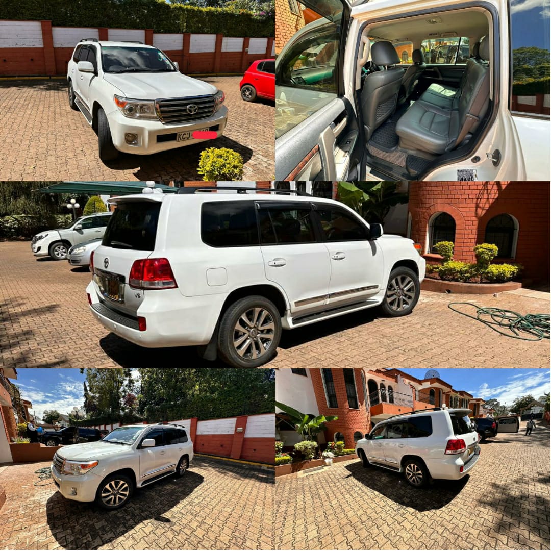 TOYOTA LANDCRUSER UZJ200 V8 PETROL2019 MODEL.