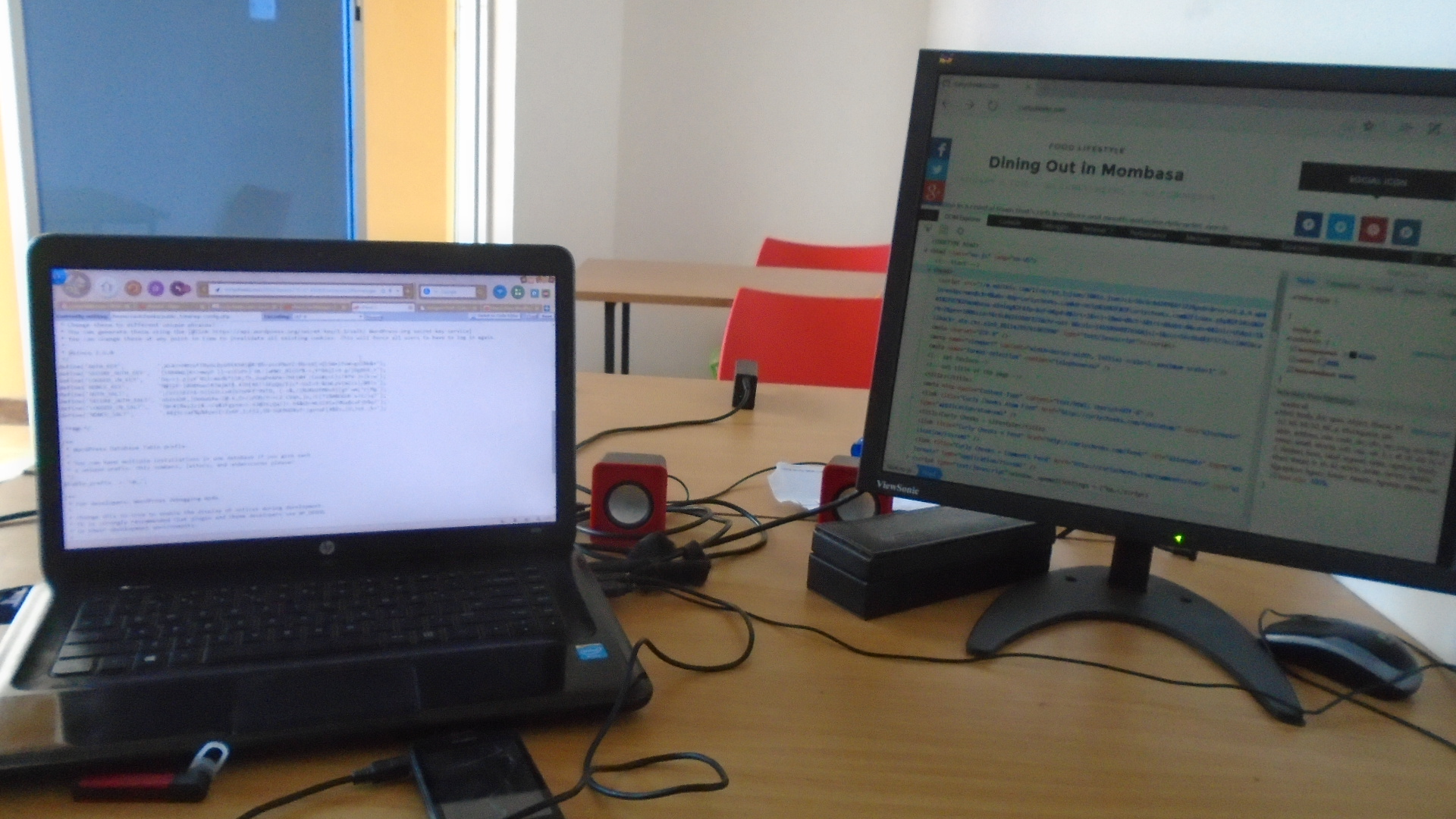 HP 2000, 2.2GHZ 5GB RAM/ 500GB HD