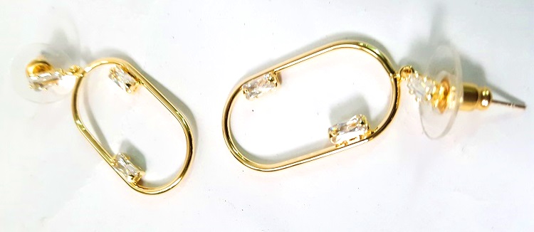 Small fashion gold-plated earrings for women