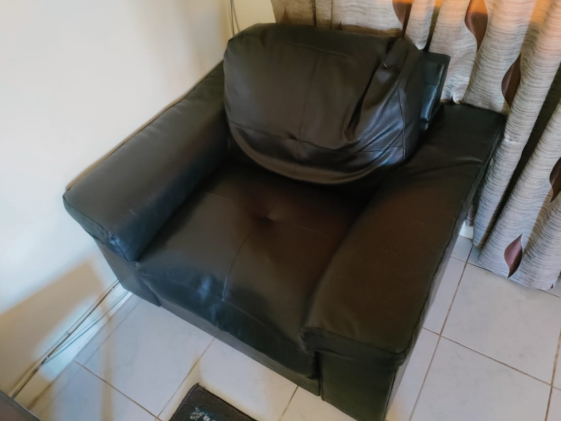 Black Rexine Sofa Set