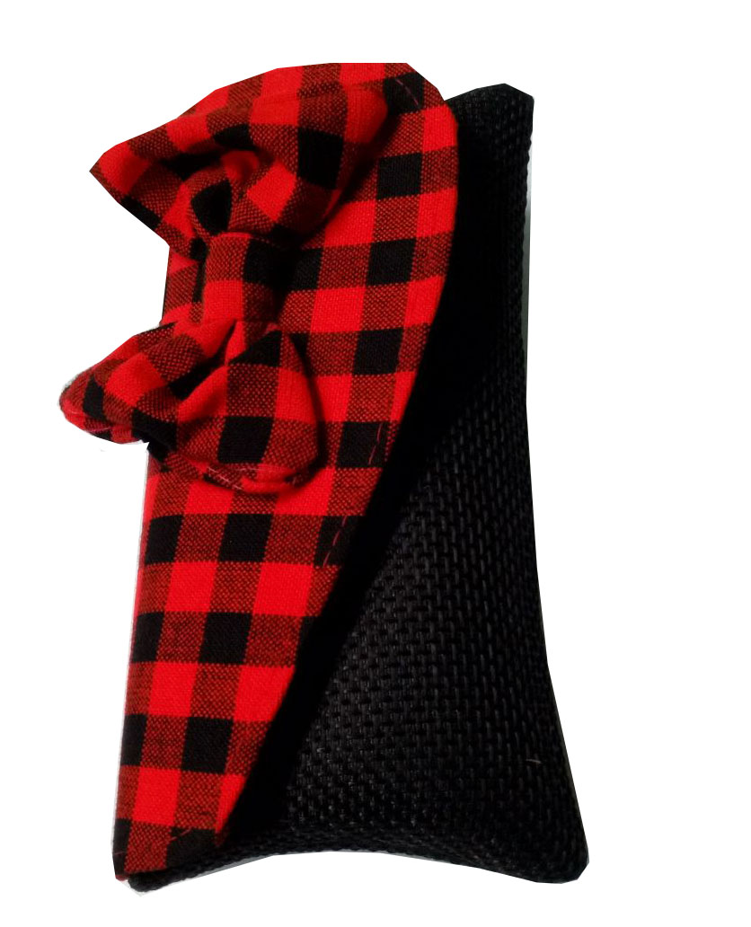 exquisite clutch bag, a masterpiece of timeless elegance