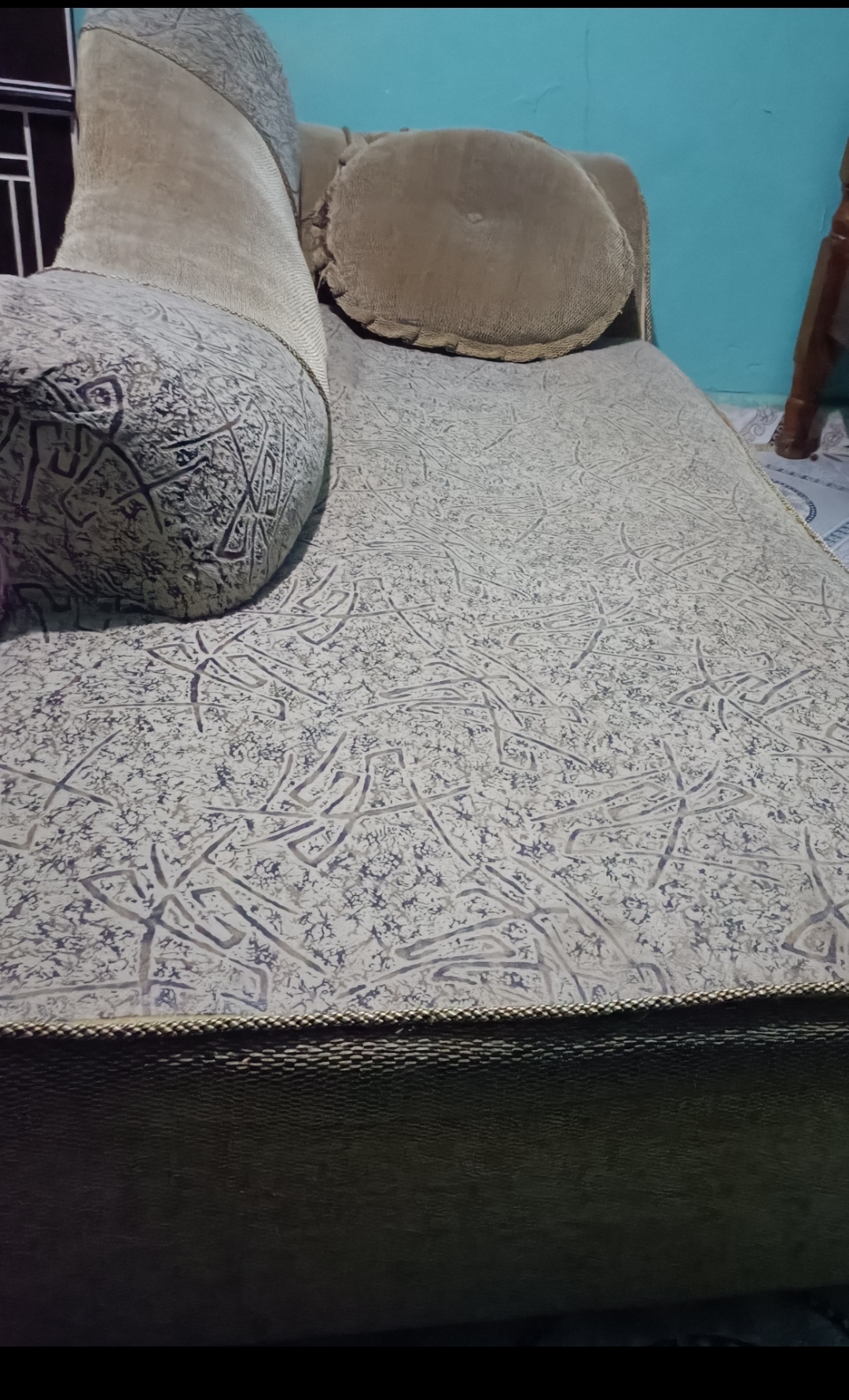 Sofa (chair) for sale