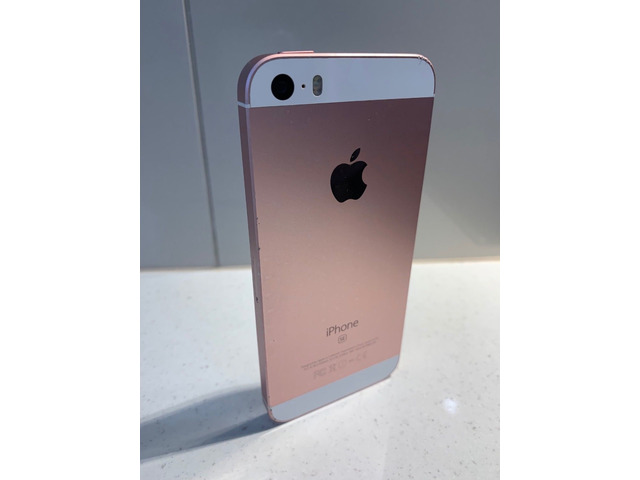iPhone SE Refurbished
