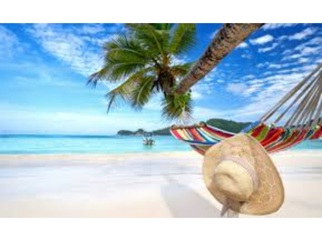 Beach to Beach Mashujaa Weekend Group Safari