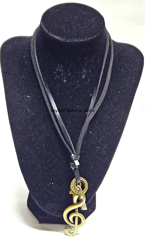 elegantly crafted leather cord, featuring a distinctive music sign decoration