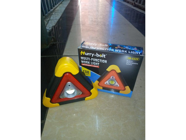 SALE!!! Portable Led Multi-function Triangle Emergency Warning Light and Multipurpose Lighting