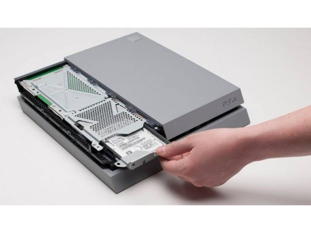 Playstation 4 {PS4} 1tb Hard drive memory upgrade/installation