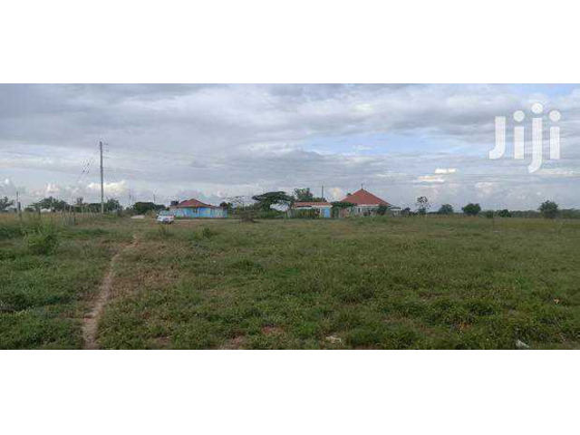 PLOTS WITH READY TITLES FOR SALE IN KITENGELA - KSH.550,000