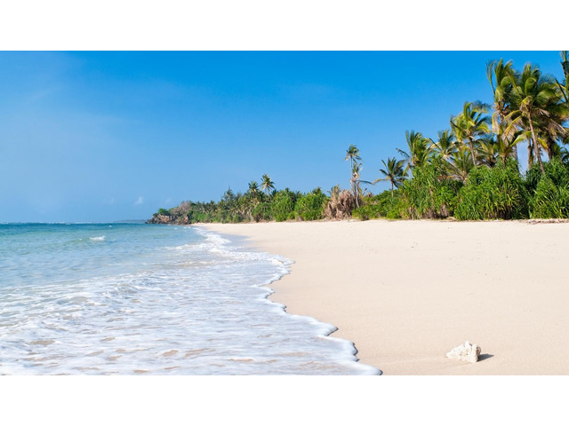 4 DAYS DIANI BEACH HOLIDAY PACKAGE