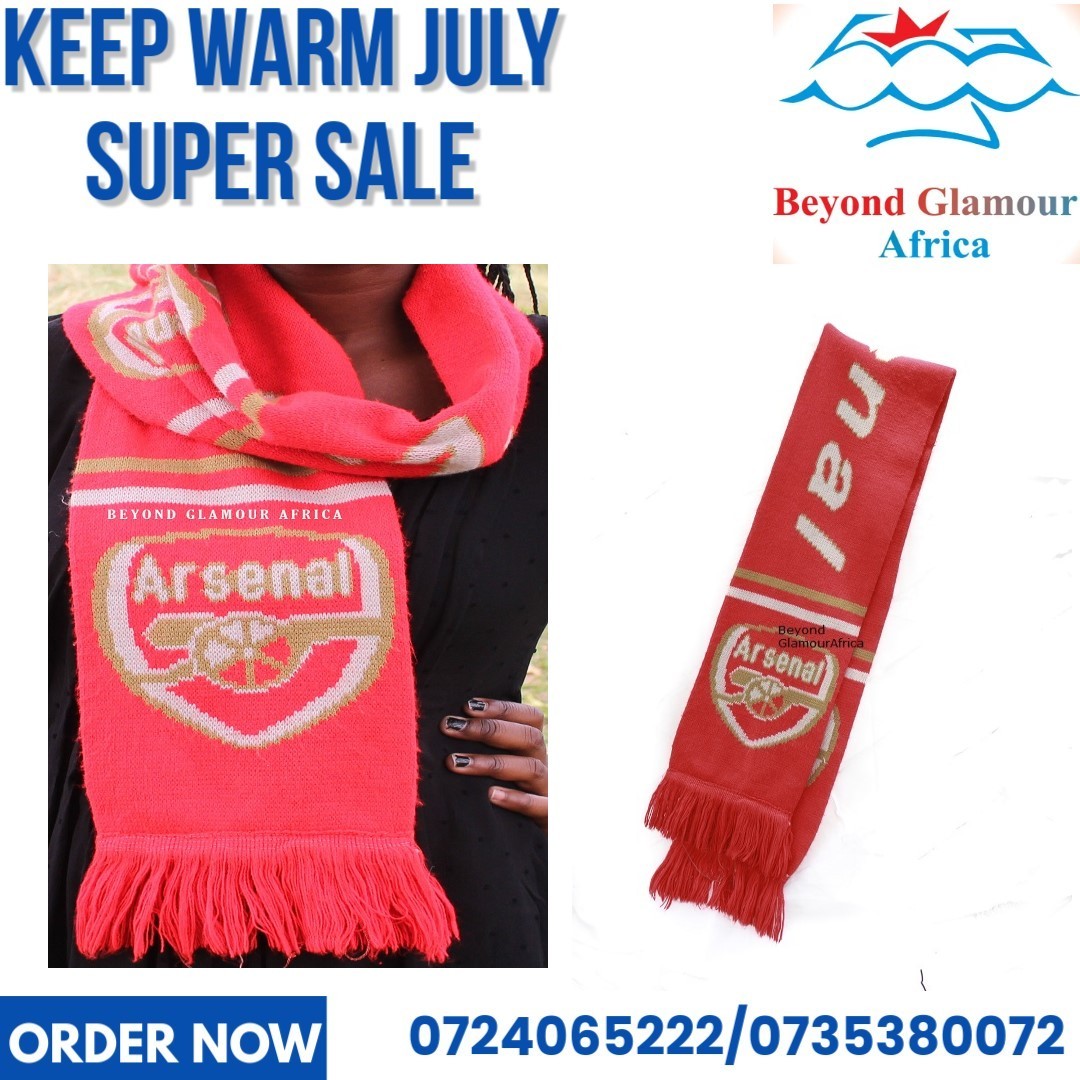 An Arsenal knitted scarf very fashionable to have