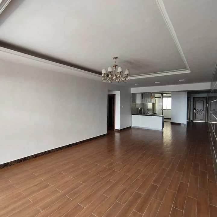 Tastefully Designed 2 Bedroom Parklands 1St Avenue