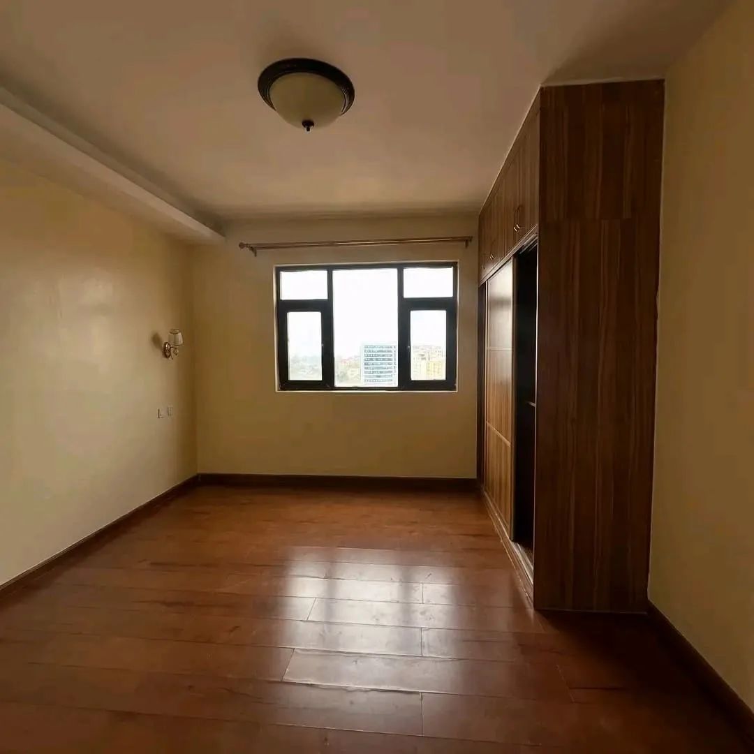 Decent unique modern lovely clean one bedroom to let on Ngong Road behind the Greenhouse Mall