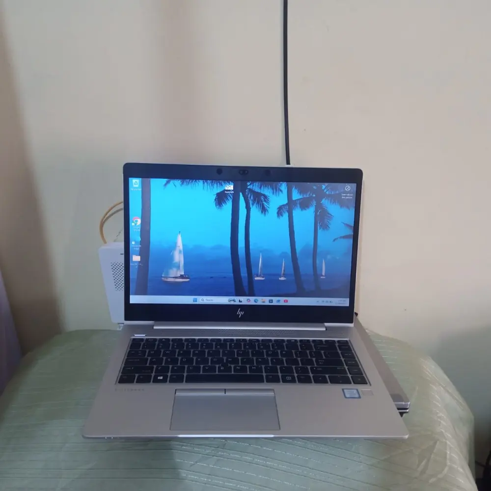 HP LAPTOP