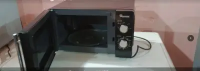 Ramtons microwave