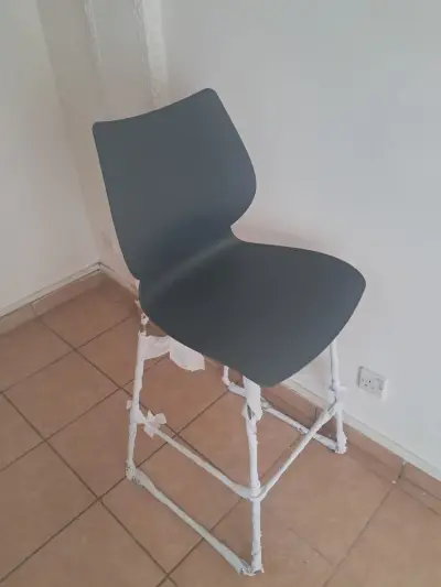 Modern Bar Stool
