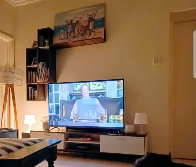 Tv stand
