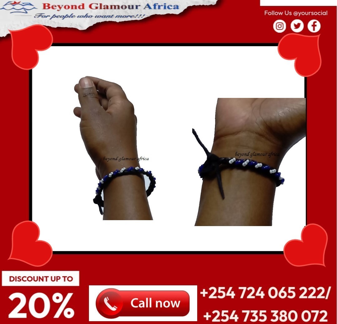 A blue and white beaded bracelet