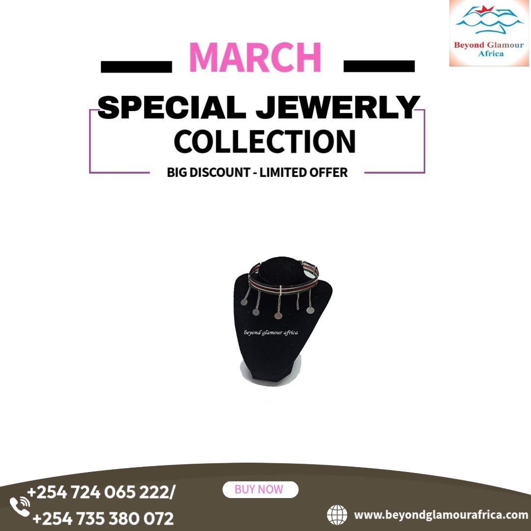 A small kenyan beads neck choker with silver decorations very fashionable