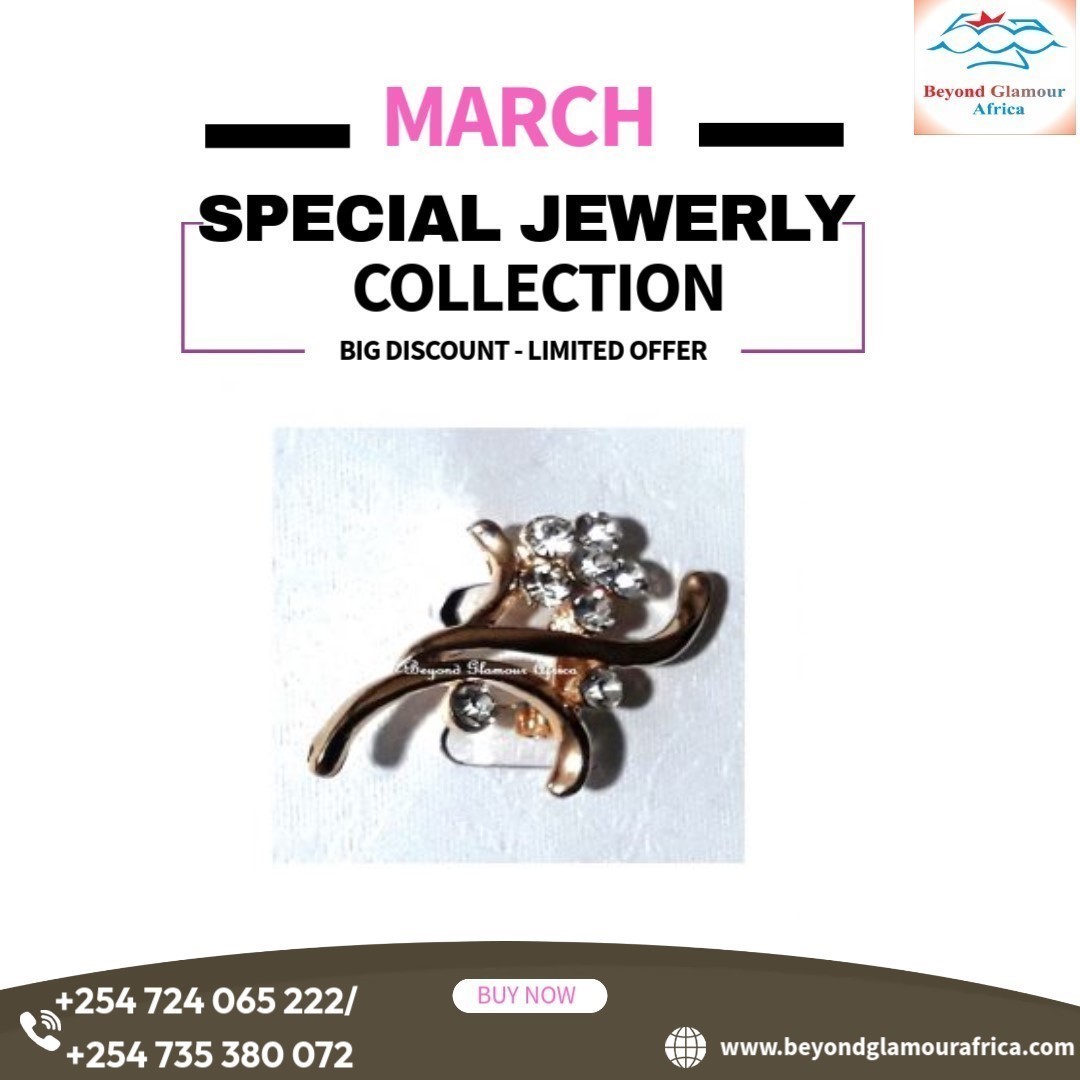 Women's gold vintage brooch easy and comfortable to wear is very fashionable