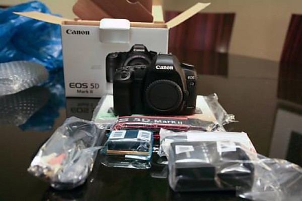 Brand New Canon EOS 5D Mark II 21MP DSLR Camera and Nikon D7000 Digital SLR Camera