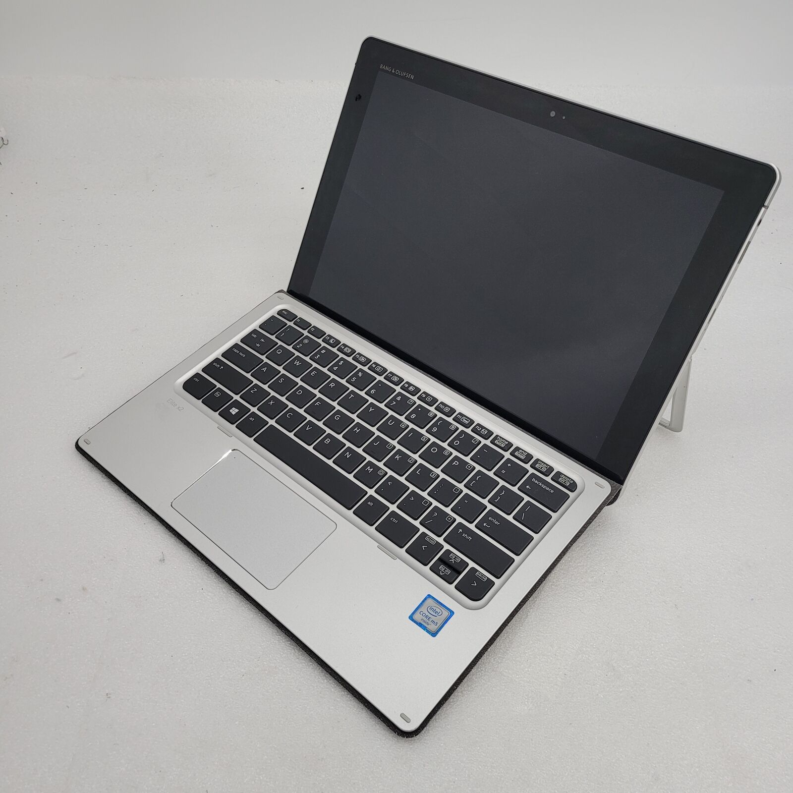 HP Elite X2 M5-6y54 1.1GHz 8GB RAM 256GB SSD