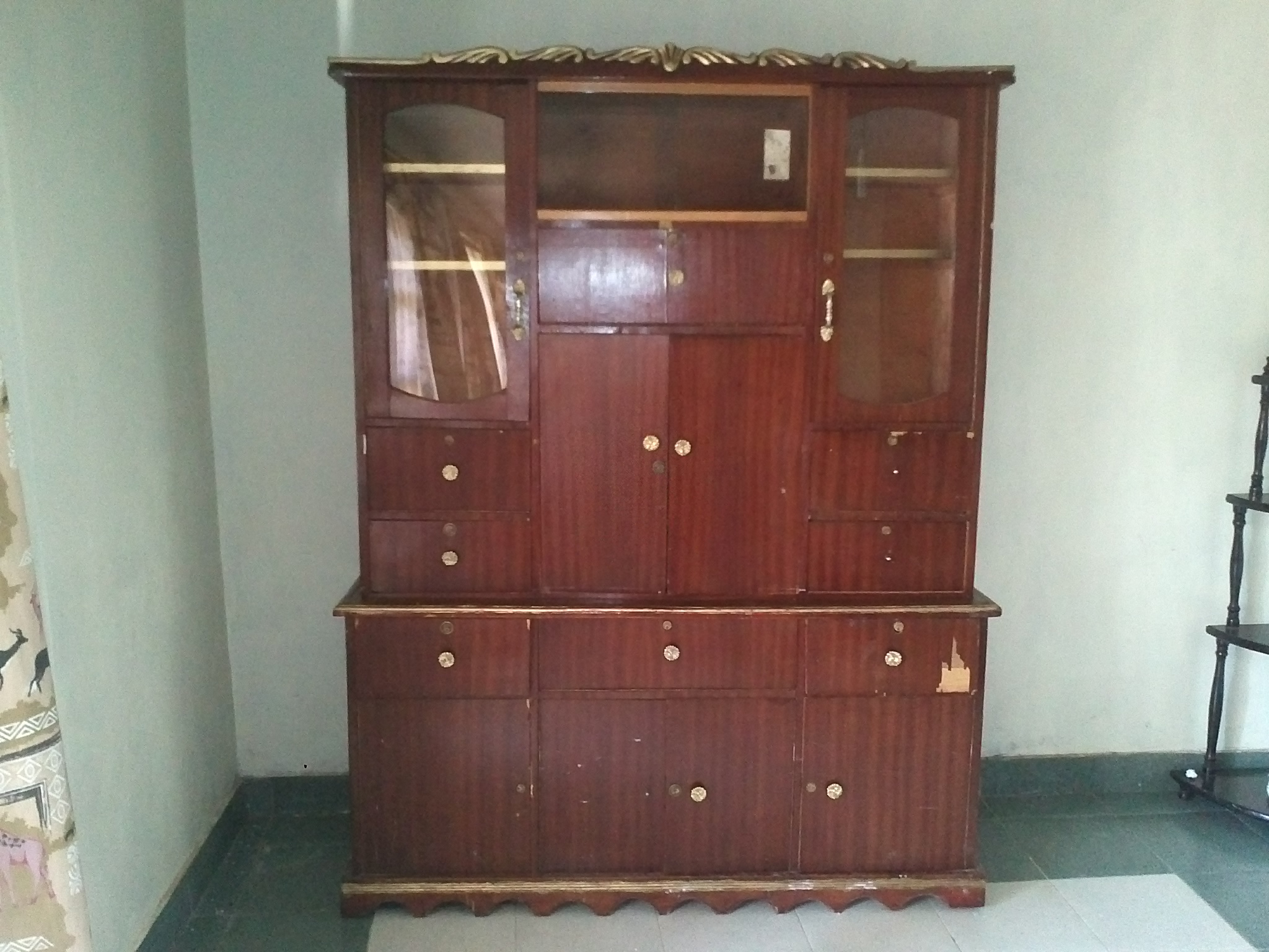 Wall-Unit, Reasonably Good Quality
