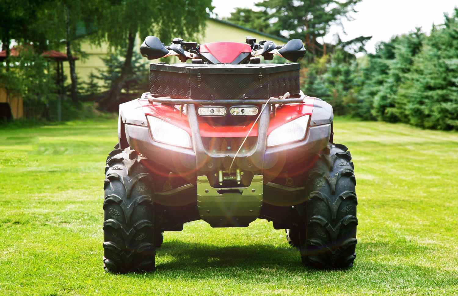 Quad Bikes vs. Motocross Bikes. Whats best For You?