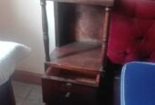 Elegant 5×6 Mahogany Bed with Mattress