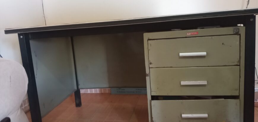 Office Desk GOOD CONDITION