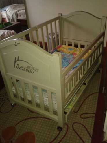 Baby cot
