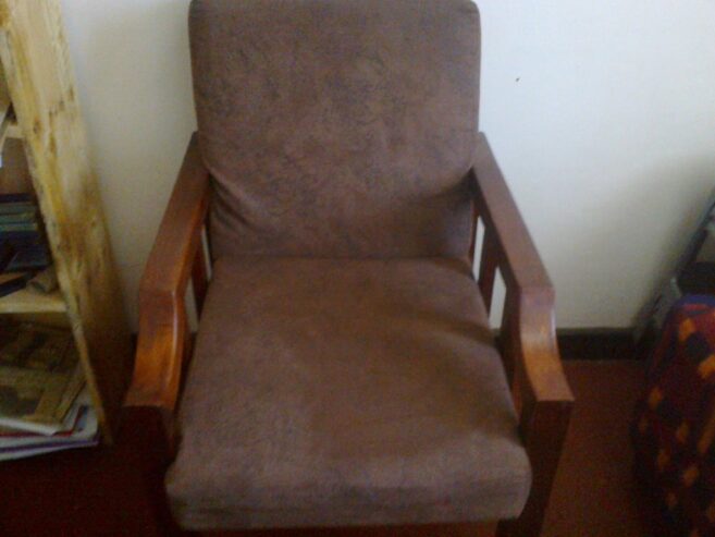 Sofa set looking for a good home, in excellent condition