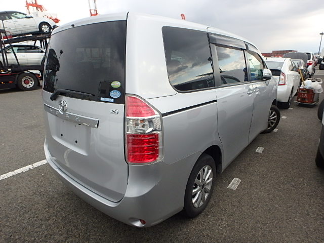 2008 Newshape Noah Excellent condition