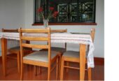 4 seater dining table