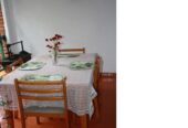 4 seater dining table