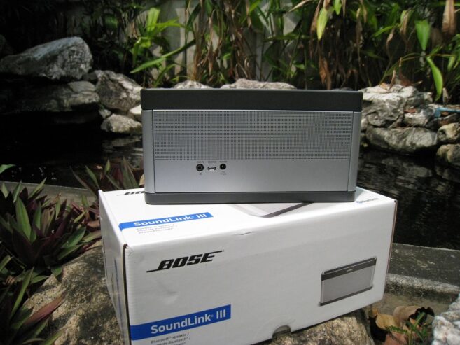 BOSE Soundlink 3 Bluetooth Speaker