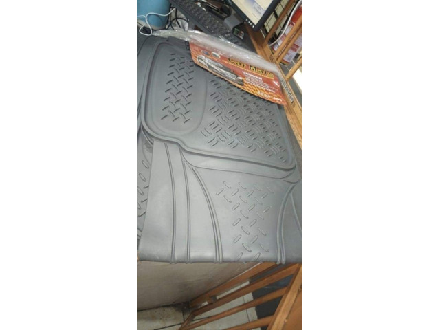 3 Piece Conjoined/Continuous 5 Seater Full Rubber Floor Mats