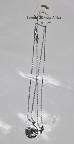 A double silver chain necklace