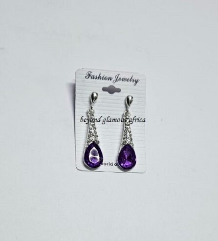 Ladies drop down crystal fashion earrings