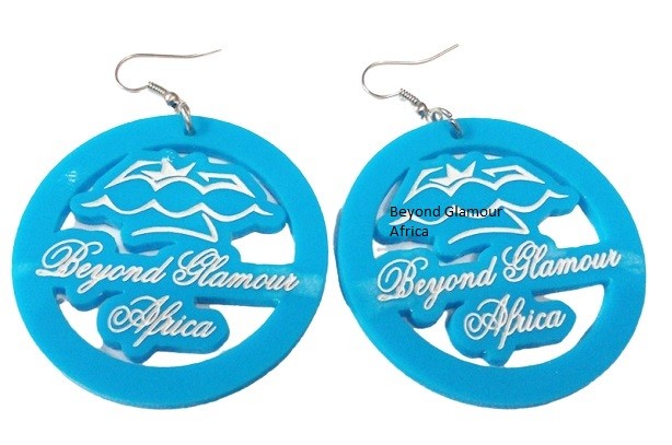 Women’s wooded BGA earrings very fashionable
