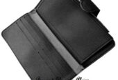 Women’s black leather wallet very fashionable to have