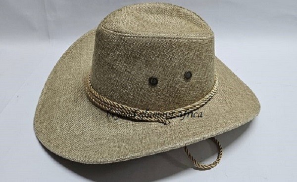 Men’s grey cowboy hat very fashionable to have