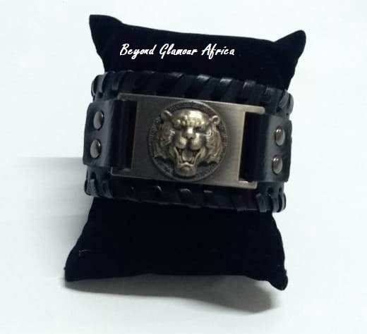 Men’s black leather bracelet