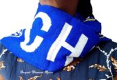 A chelsea knitted sarf very fashionable to have